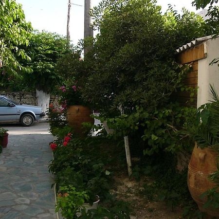 Oasis Studios Палиохора Екстериор снимка